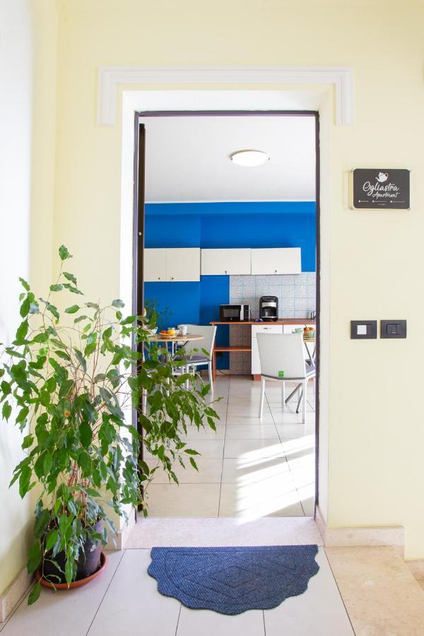 Ogliastra Apartment Rooms กาญารี ภายนอก รูปภาพ